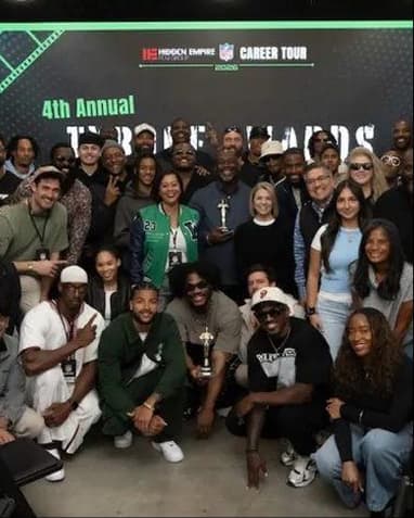 NFL Career Tour group photo